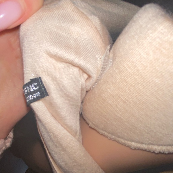 Sequenced BACKLESS dress - Picture 7 of 9